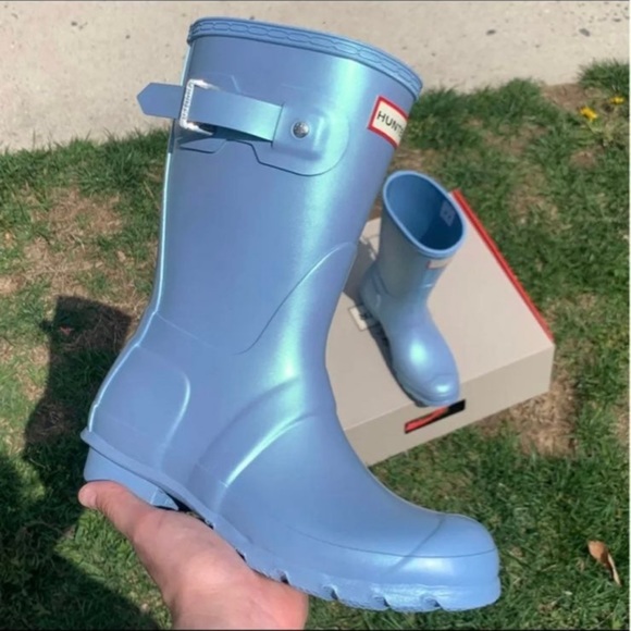 Hunter Original Nebula Short Rain Boots in Blue Womans Sizing RARE - Picture 2 of 10